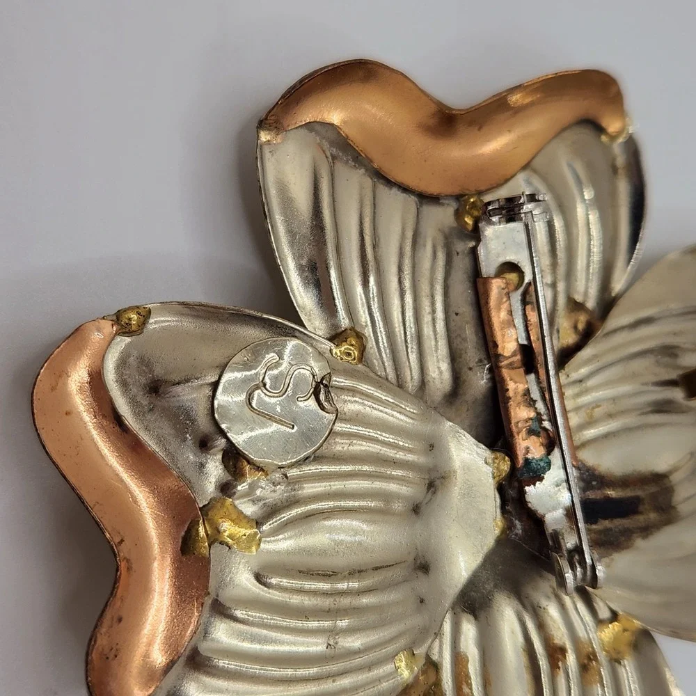 Vintage‎ Brutalist Sigh SJ Mixed Metal Dogwood Flower Brooch Pendant Taxco MCM